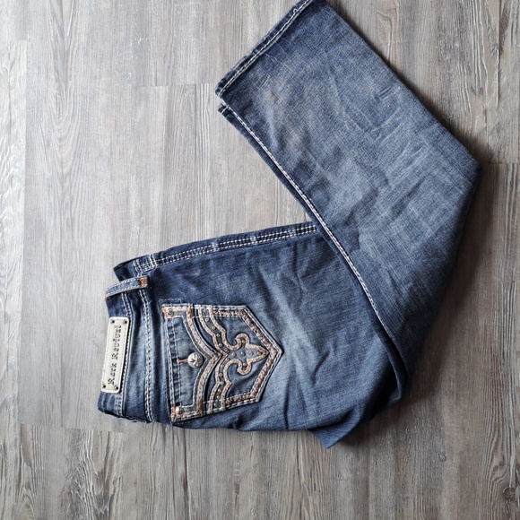 ROCK REVIVAL CROP JEANS - Picture 8 of 8